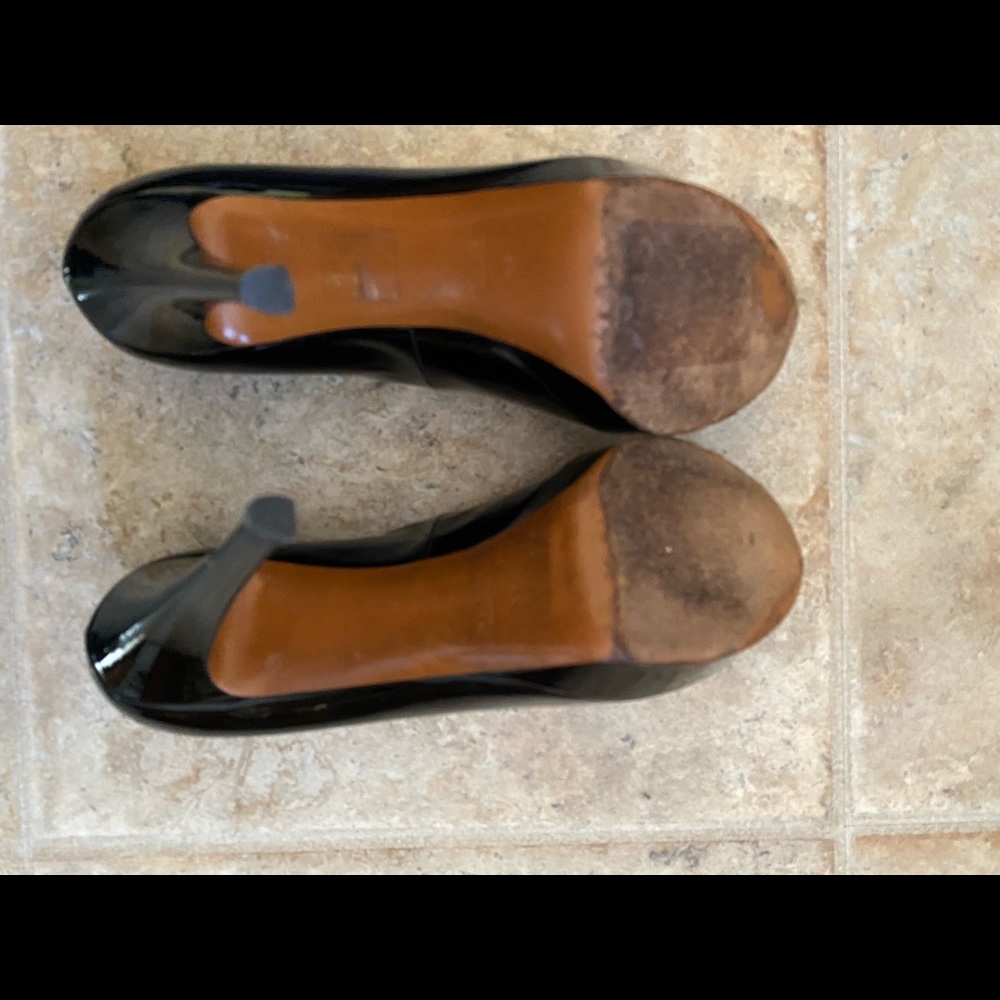 ❌❌❌ SOLD ❌❌❌GUCCI BETTY Black patent leather platform pumps EUC size 8/38 - Picture 6 of 12